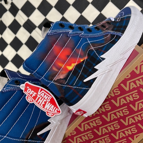 Vans Sk8-Hi Bolt Big Reveal Closet Navy/White Men’s sneakers - Picture 15 of 16